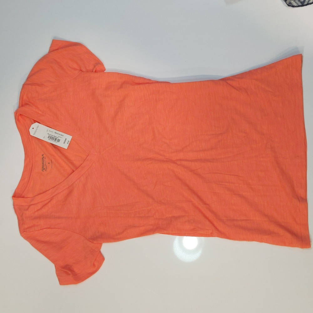 Orange shirt M New